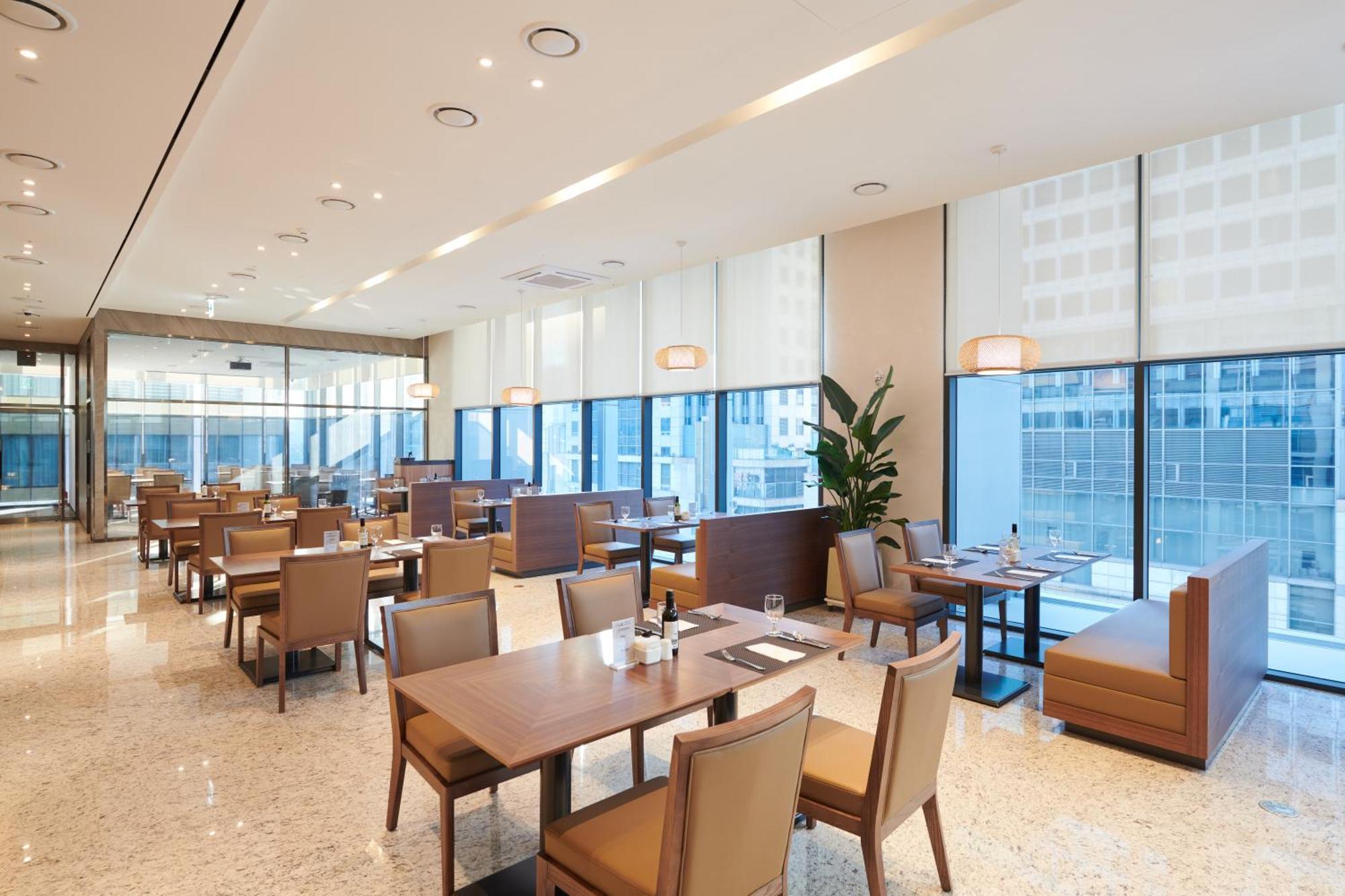 Stanford Hotel Myeongdong Сеул Экстерьер фото