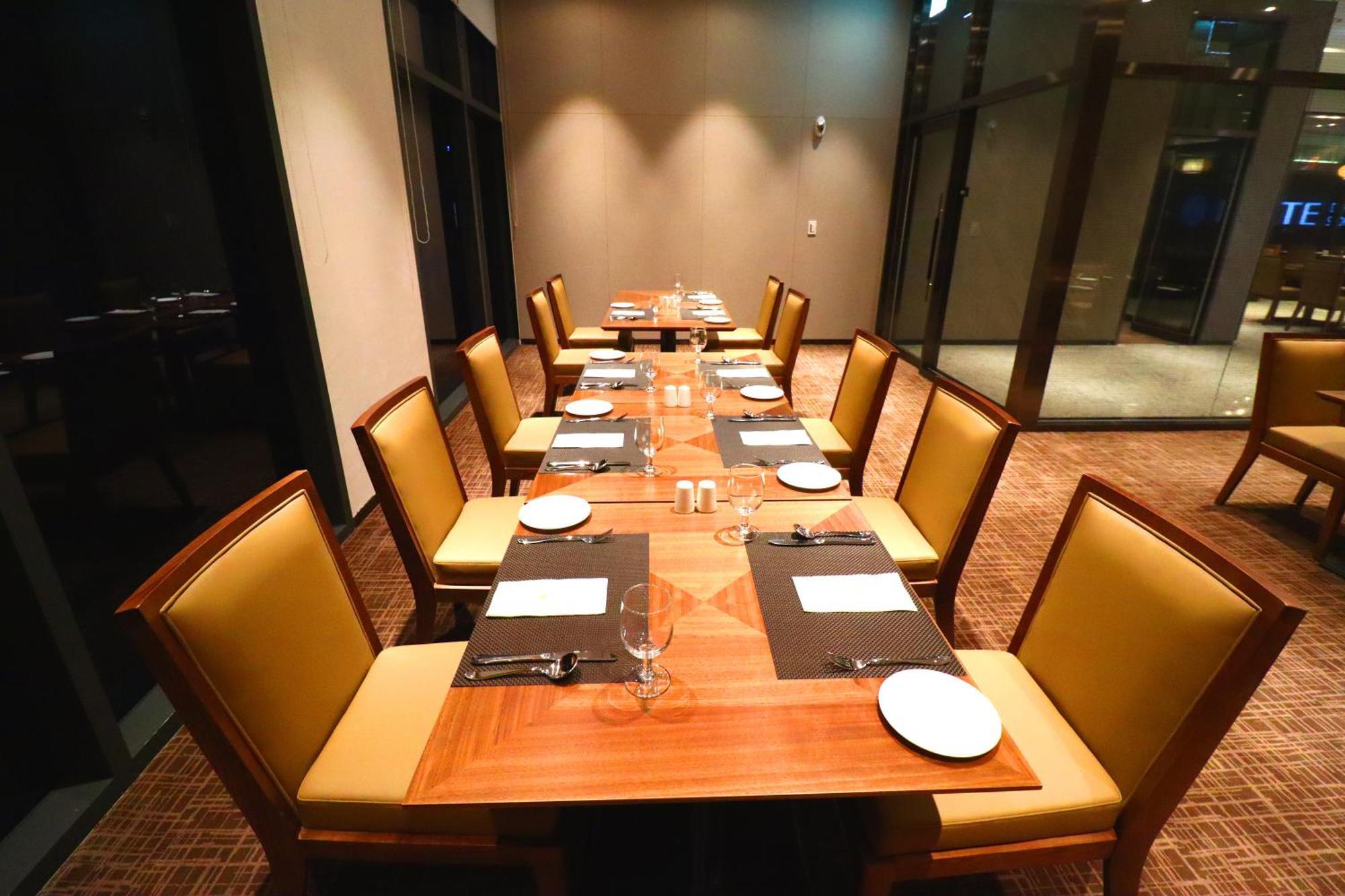 Stanford Hotel Myeongdong Сеул Экстерьер фото