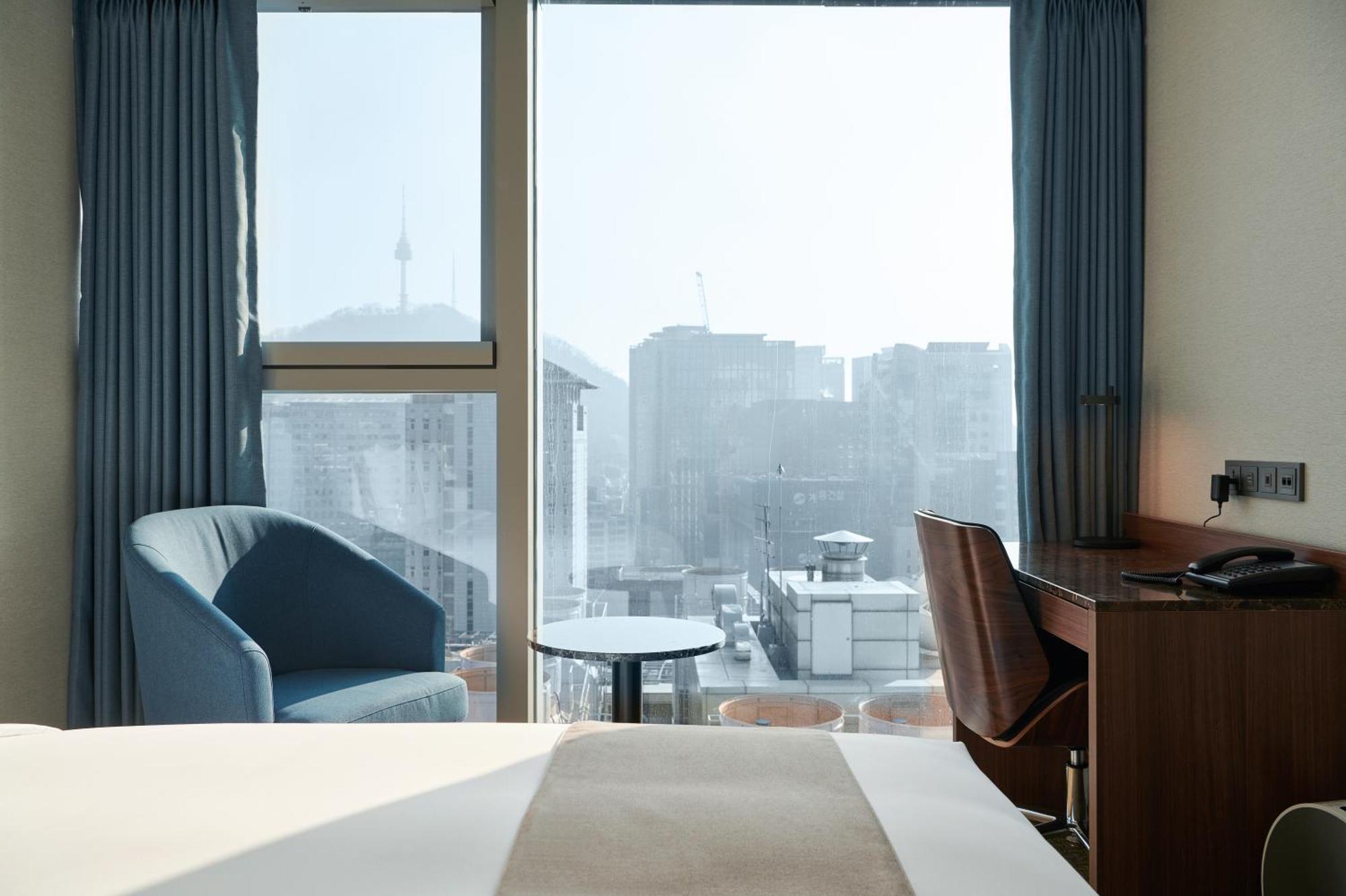 Stanford Hotel Myeongdong Сеул Экстерьер фото